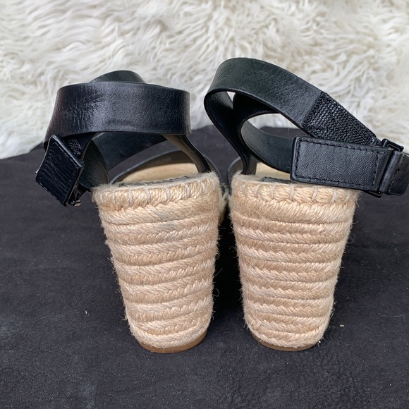 Tory Burch wedge - Picture 4 of 6